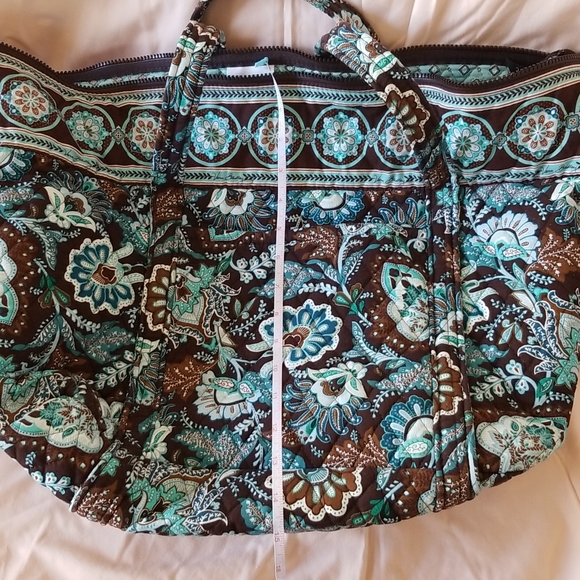 Large Vera Bradley zip tote in blue and aqua mixed pattern Java Blue. - Picture 6 of 6